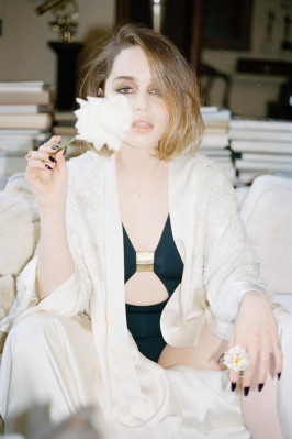 Emilia Clarke pic #980060