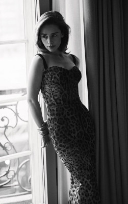 Emilia Clarke pic #1201284