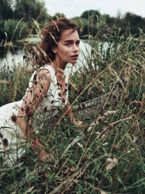 Emilia Clarke pic #815643