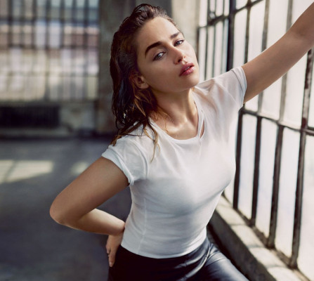 Emilia Clarke pic #946747