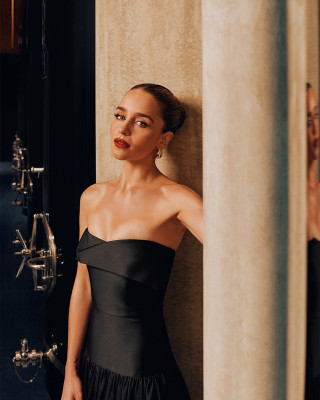 Emilia Clarke pic #1372983