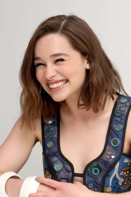 Emilia Clarke pic #782914