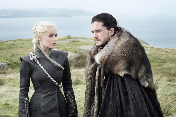 photo 28 in Emilia Clarke gallery [id1213357] 2020-04-30 00:00:00