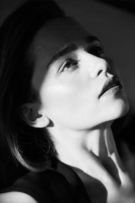 Emilia Clarke pic #1200401