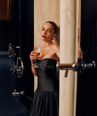 photo 5 in Emilia Clarke gallery [id1365334] 2025-02-07 00:00:00