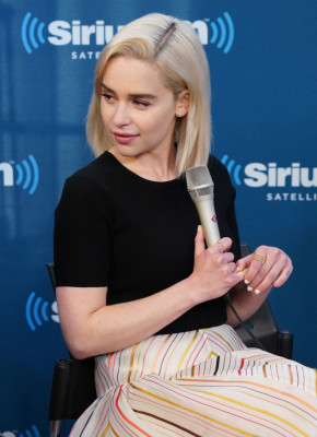 Emilia Clarke pic #1039547