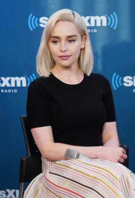 Emilia Clarke pic #1039545