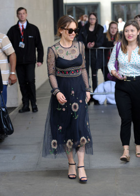 Emilia Clarke pic #855318