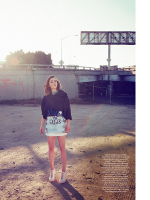 Emilia Clarke pic #678189