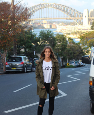 Emily Feld pic #1046914