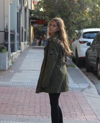 Emily Feld pic #1046910
