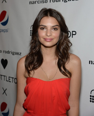 Emily Ratajkowski pic #699737