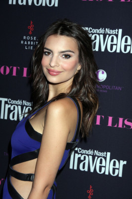 Emily Ratajkowski pic #708997