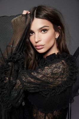 photo 29 in Emily Ratajkowski gallery [id1360422] 2024-11-16 00:00:00