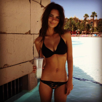 Emily Ratajkowski pic #892302