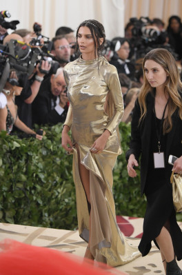 Emily Ratajkowski pic #1035188