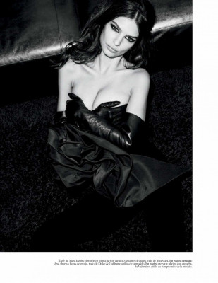 Emily Ratajkowski pic #1070681