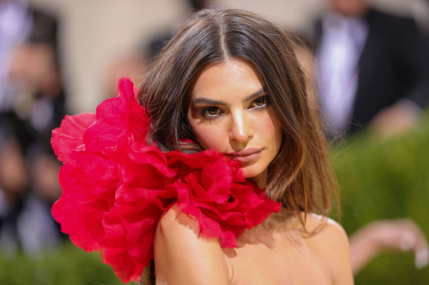 photo 12 in Emily Ratajkowski gallery [id1270993] 2021-09-20 00:00:00