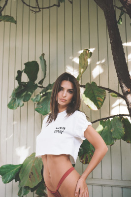 Emily Ratajkowski pic #1035157