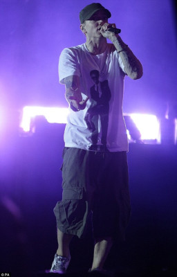 Eminem pic #629423