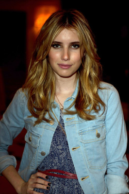 Emma Roberts pic #369639