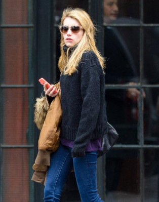 Emma Roberts pic #748047