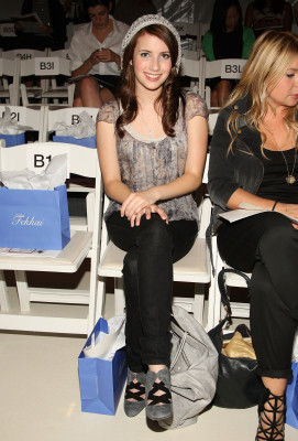 Emma Roberts pic #249140
