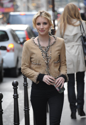Emma Roberts pic #354824