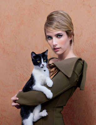 Emma Roberts pic #737492