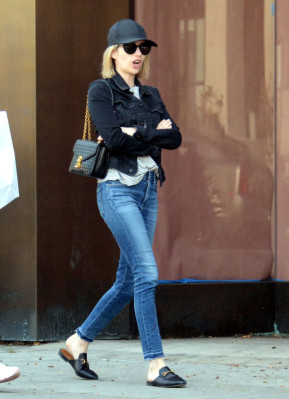 photo 8 in Emma Roberts gallery [id1092721] 2018-12-28 00:00:00