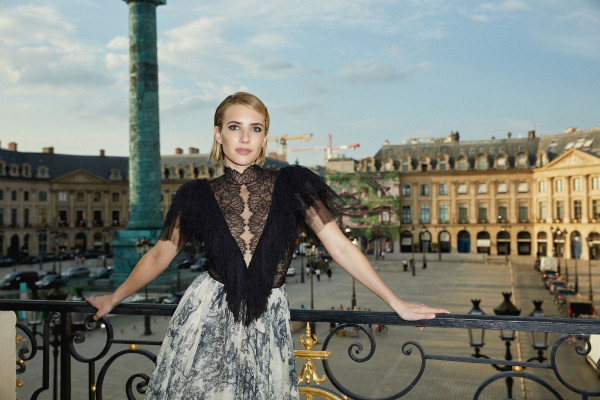 Emma Roberts pic #1049010