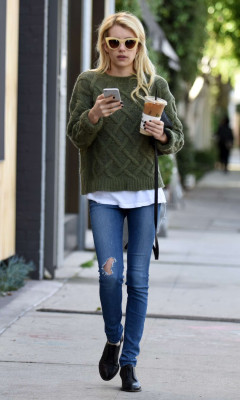 Emma Roberts pic #816411