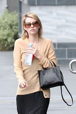 Emma Roberts pic #692099