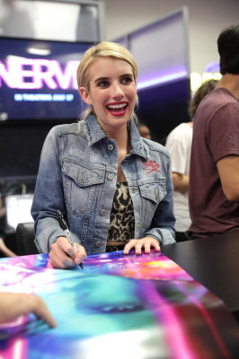 Emma Roberts pic #867456