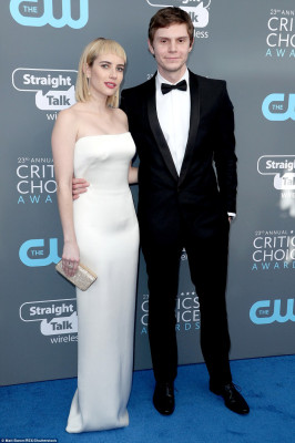 Emma Roberts pic #997977