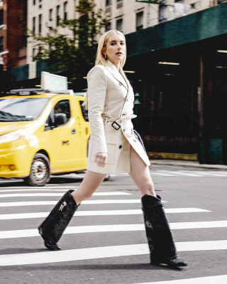 photo 8 in Emma Roberts gallery [id1343960] 2024-02-14 00:00:00