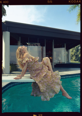 Emma Roberts pic #1240099