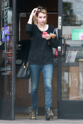 Emma Roberts pic #697786