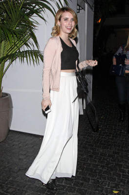 Emma Roberts pic #489792