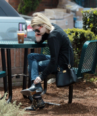Emma Roberts pic #697752