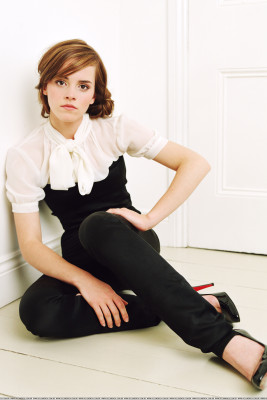 photo 25 in Emma Watson gallery [id162626] 2009-06-11 00:00:00