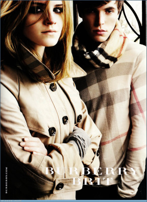 photo 3 in Emma Watson gallery [id184328] 2009-09-25 00:00:00