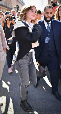 photo 29 in Emma Watson gallery [id1306236] 2022-08-01 00:00:00