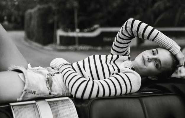 photo 10 in Emma Watson gallery [id816886] 2015-12-05 00:00:00