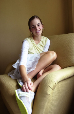 photo 10 in Emma Watson gallery [id43332] -0001-11-30 00:00:00