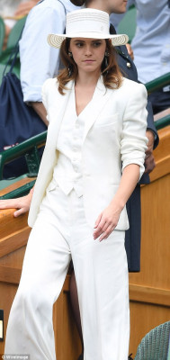 photo 19 in Emma Watson gallery [id1051713] 2018-07-20 00:00:00