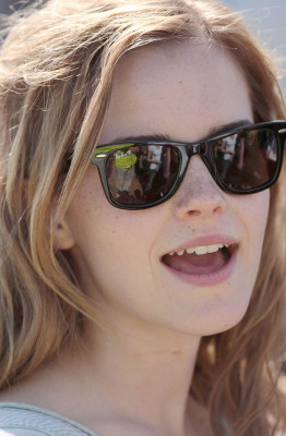 photo 5 in Emma Watson gallery [id157289] 2009-05-19 00:00:00