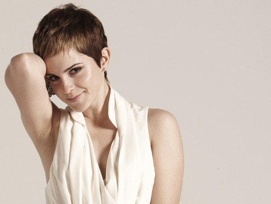 photo 13 in Emma Watson gallery [id322307] 2011-01-04 00:00:00