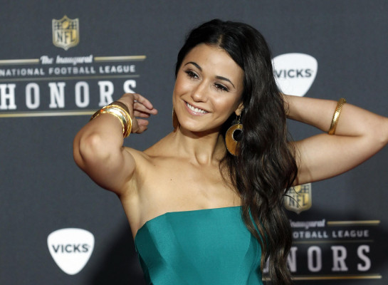 photo 25 in Emmanuelle Chriqui gallery [id443295] 2012-02-10 00:00:00