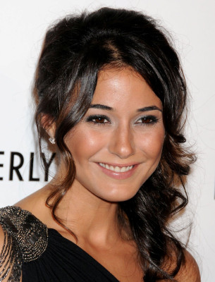 photo 20 in Emmanuelle Chriqui gallery [id412832] 2011-10-19 00:00:00